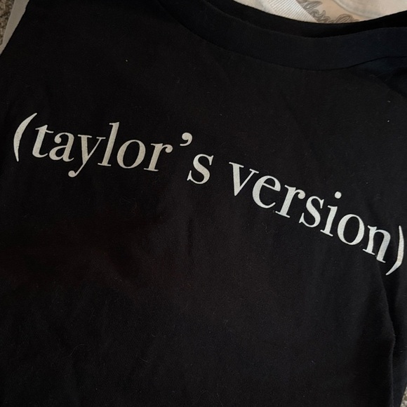 Tops - Black Graphic Tee
